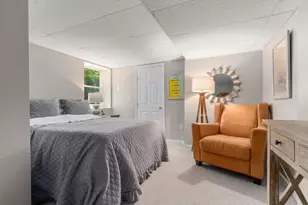 18 Wood St, Southborough, MA 01772 - Photo 32