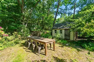18 Wood St, Southborough, MA 01772 - Photo 36