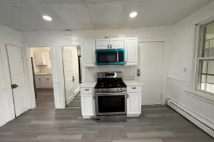 153 Bailey St, Lawrence, MA 01843 - Photo 8