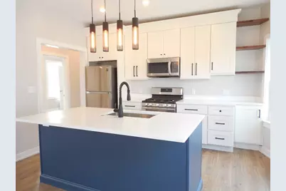 88 School Street #B, Watertown, MA 02472 - Photo 4