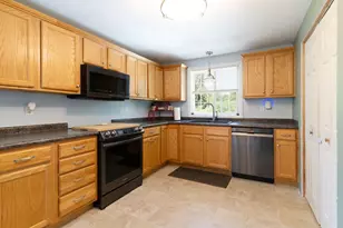 632 Southbridge Rd, Warren, MA 01083 - Photo 4