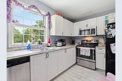 560 Pleasant, Gardner, MA 01440 - Photo 6