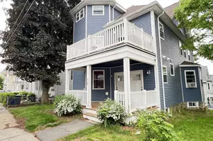 54 Crescent Ave, Malden, MA 02148 - Photo 14