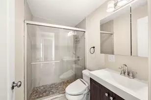 11 8th, Cambridge, MA 02141 - Photo 22