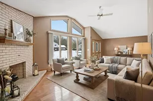 80 Elizabeth Dr, Ludlow, MA 01056 - Photo 10