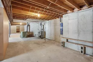 80 Elizabeth Dr, Ludlow, MA 01056 - Photo 28