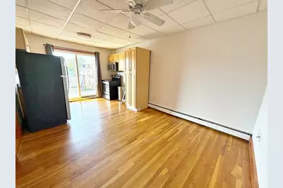 14 Cottage St #3, Boston, MA 02128 - Photo 2