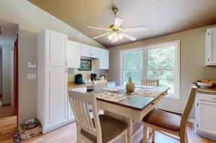93 Franklin St, Douglas, MA 01516 - Photo 12