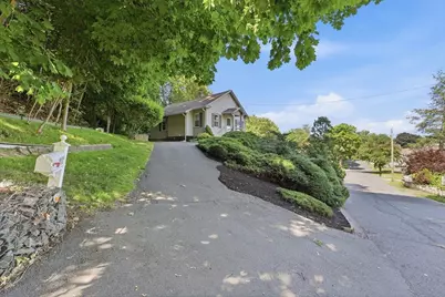 114 Field Street, West Springfield, MA 01089 - Photo 28