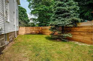 307 Austin St, New Bedford, MA 02740 - Photo 22
