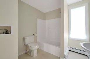 307 Austin St, New Bedford, MA 02740 - Photo 10