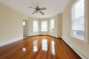 307 Austin St, New Bedford, MA 02740 - Photo 14