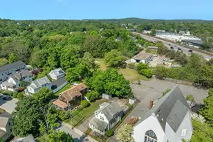 25 Curve St, Newton, MA 02465 - Photo 30
