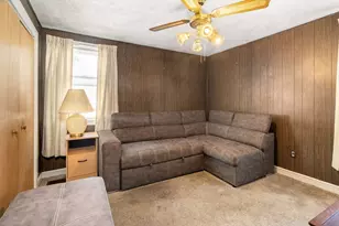 25 Curve St, Newton, MA 02465 - Photo 20