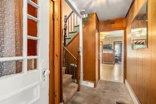 25 Curve St, Newton, MA 02465 - Photo 22