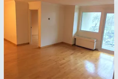 200 Cove Way #318, Quincy, MA 02169 - Photo 2