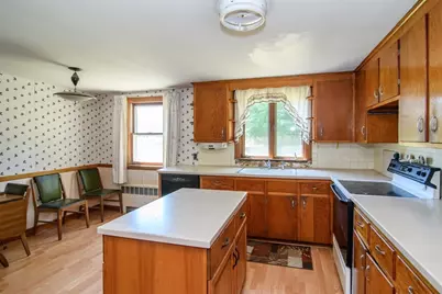 4 Hickory Rd, Natick, MA 01760 - Photo 2
