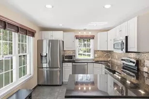 78 MacIntosh Ln, Boxborough, MA 01719 - Photo 4
