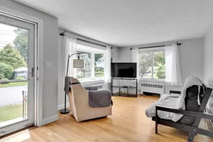 6 Fairview Terrace, Woburn, MA 01801 - Photo 4