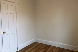 4 Hardwick St, Cambridge, MA 02141 - Photo 10