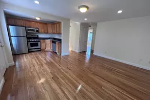 16 Gates St, Boston, MA 02127 - Photo 4