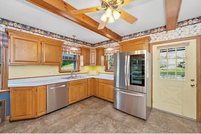 828 E Squantum St, Quincy, MA 02171 - Photo 14