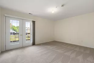 218 Reservoir St, Holden, MA 01520 - Photo 18