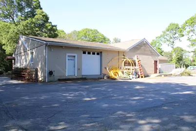 10 Edgerton Dr, Falmouth, MA 02556 - Photo 4