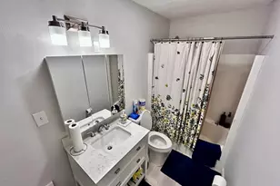 685 Oak St, Brockton, MA 02301 - Photo 16