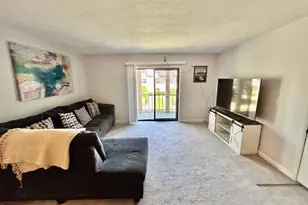 685 Oak St, Brockton, MA 02301 - Photo 6