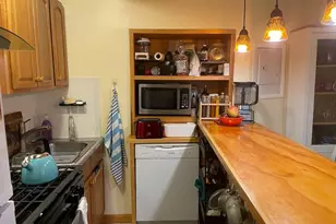 25 Andrew St, Cambridge, MA 02139 - Photo 2