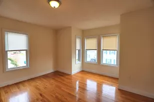 62 Lincoln St, Fitchburg, MA 01420 - Photo 2