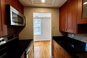 5 Grove St, Boston, MA 02114 - Photo 4