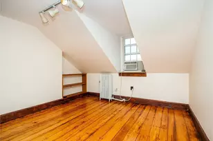 31 Myrtle St, Boston, MA 02114 - Photo 8