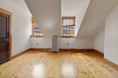 31 Myrtle Street #4, Boston, MA 02114 - Photo 18