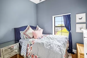 2 Monument Sq, Boston, MA 02129 - Photo 16