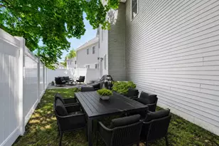 328 Village St, Medway, MA 02053 - Photo 36