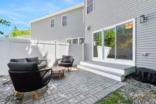 328 Village St, Medway, MA 02053 - Photo 34