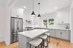 328 Village St, Medway, MA 02053 - Photo 10