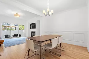 328 Village St, Medway, MA 02053 - Photo 12