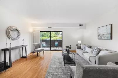 289 Elm St #15, Medford, MA 02155 - Photo 4