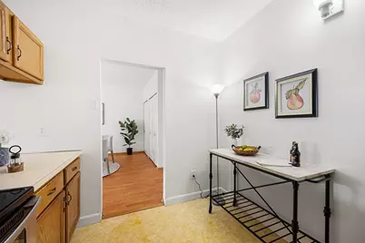 289 Elm St #15, Medford, MA 02155 - Photo 8