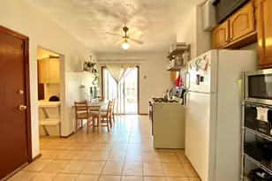 18 Cottage St, Boston, MA 02128 - Photo 2