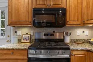 195 Knotty Pine Ln, Barnstable, MA 02632 - Photo 16