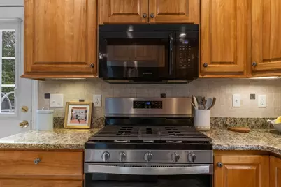 195 Knotty Pine Ln, Barnstable, MA 02632 - Photo 16