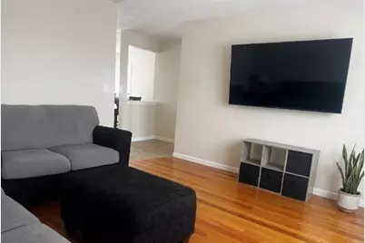 660 Franklin St #660, Worcester, MA 01604 - Photo 2