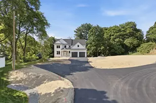 29 Cox St, Hudson, MA 01749 - Photo 6