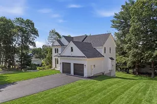 29 Cox St, Hudson, MA 01749 - Photo 4