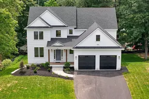 29 Cox St, Hudson, MA 01749 - Photo 1