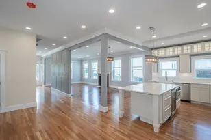 91 Anawan Ave, Boston, MA 02132 - Photo 10